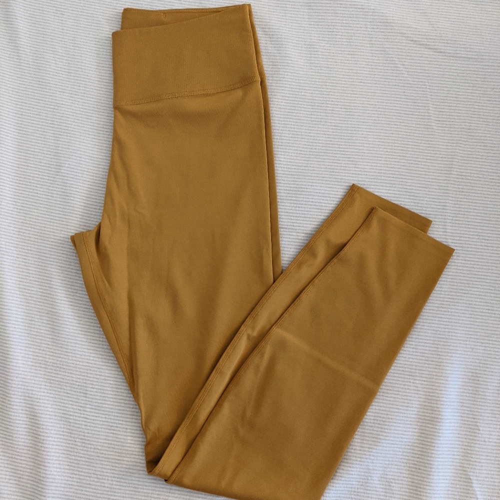 Nike DRI-FIT Leggings (NWOT)